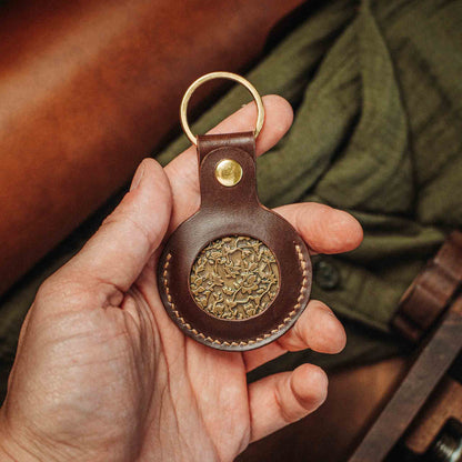 Pirate Goods Peso Pocket v5 – Leather Challenge Coin Keychain Case