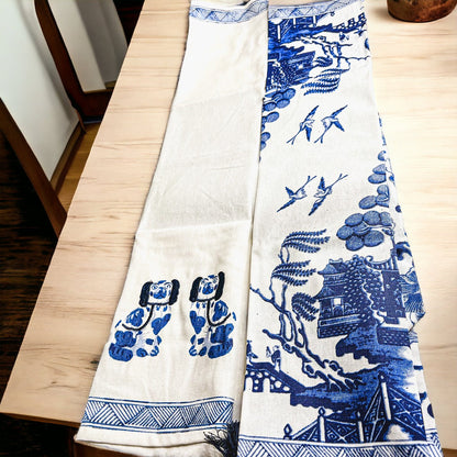 Chinoiserie Tea Towels 100% Cotton Oversized Embroidered Dish Towels Tassels