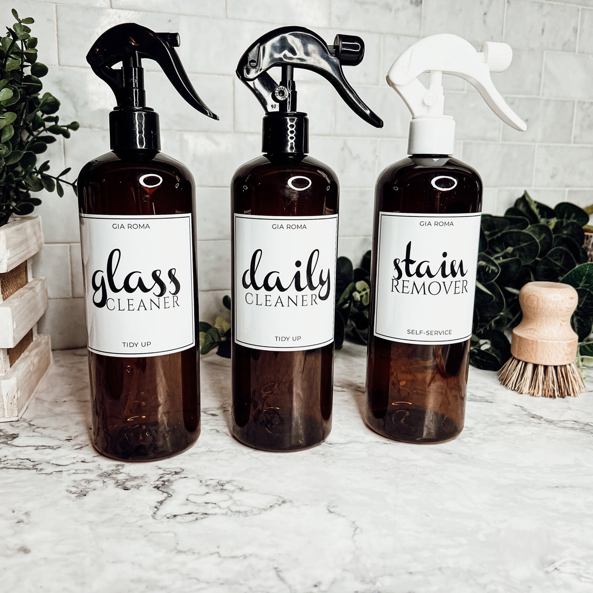 16oz Plastic Spray Bottles With White Or Black Waterproof Labels