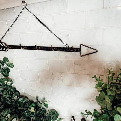 Arrow Wall Hook Hanger 6 Hook Metal Key and Jewelry Organizer Black 18x1.5x0.05