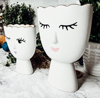 Coquette Porcelain Vases Set Of 2 Wink And Smile Ceramic Vases With Gold Trim Slim Vanity Decor