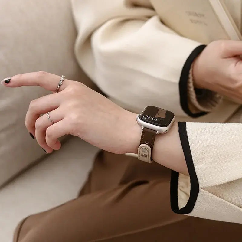 Apple Watch Leather Band - Elegant Durable Strap Options