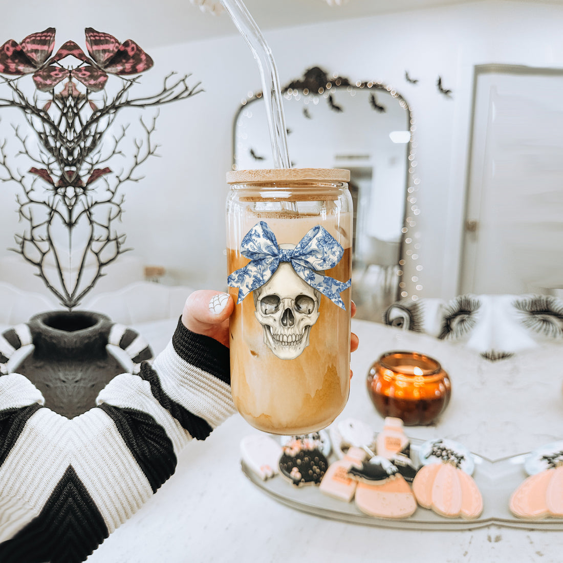 Bow Skull 20oz Insulated Glass Tumbler With Bamboo Lid And Stainless Straws