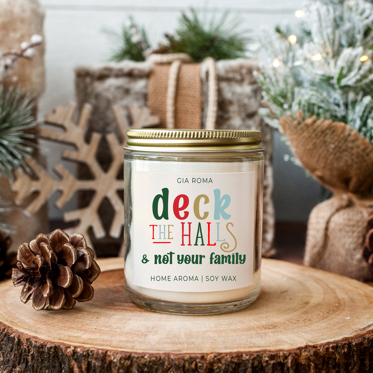 Deck The Halls Holiday Candle 9oz Clove Cinnamon Berry Plum Fir 50hr Burn