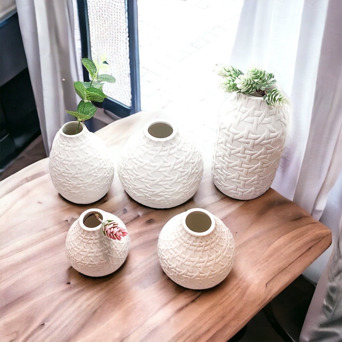 Embossed Cane Webbing Ceramic Vase - Modern Neutral Decor For Florals