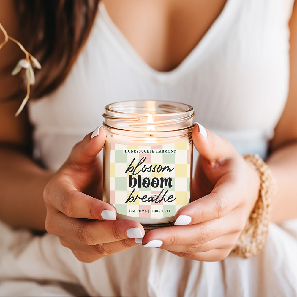 Honeysuckle Scented Soy Candle - Sweet Floral Blossom, Honeyed Summer Aroma