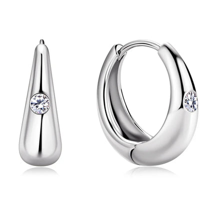 Sterling Silver 0.06ct Moissanite Stud Earrings Retro Punk Light Luxury