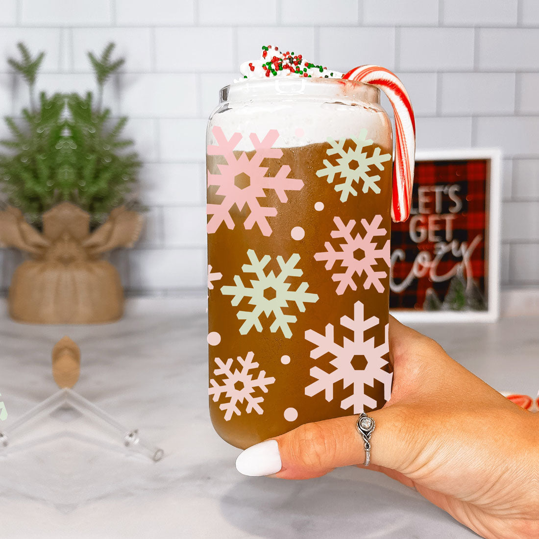 Vintage Santa Cheers 17oz Pastel Snowflake Holiday Cocoa Cup - Retro Christmas